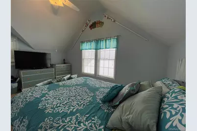 798 Sound Shore Road, Jamesport, NY 11947 - Photo 32