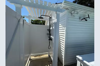 31 Liberty Street, Westhampton Beach, NY 11978 - Photo 10