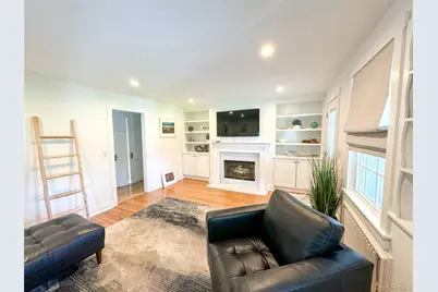 31 Liberty Street, Westhampton Beach, NY 11978 - Photo 18