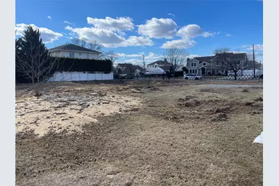 100 Biltmore Boulevard, Massapequa, NY 11758 - Photo 1