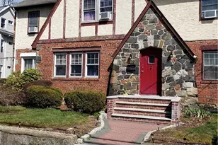 289 Bedford Ave, Mount Vernon, NY 10553 - Photo 2