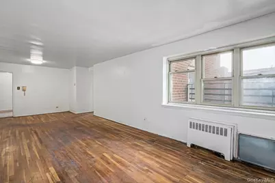 144-55 Melbourne Avenue #4A, Flushing, NY 11367 - Photo 6