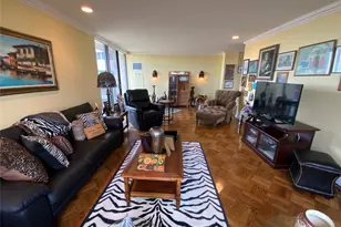 271-10 Grand Central Pkwy, Floral Park, NY 11005 - Photo 6