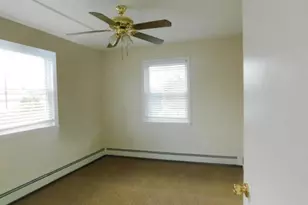 10 S Walnut St, Beacon, NY 12508 - Photo 12