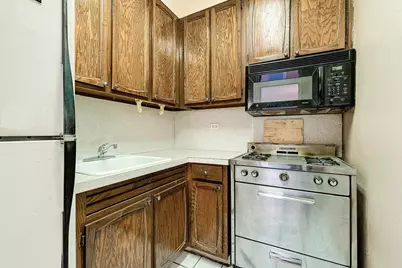 70-25 Yellowstone Boulevard #18A, Forest Hills, NY 11375 - Photo 12