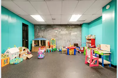 70-25 Yellowstone Boulevard #18A, Forest Hills, NY 11375 - Photo 20