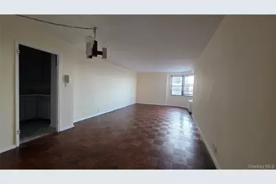 70-25 Yellowstone Boulevard #24B, Forest Hills, NY 11375 - Photo 1