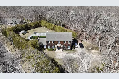 39 Washington Avenue, East Hampton, NY 11937 - Photo 2