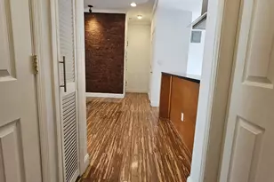 21-15 33 St, Astoria, NY 11105 - Photo 4