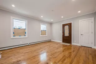 246-59 86th Rd, Bellerose, NY 11426 - Photo 8