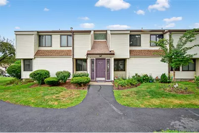 41 Jefferson Oval #B, Yorktown Heights, NY 10598 - Photo 1
