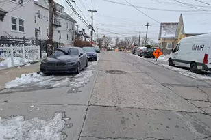 349 Mundy Ln, Mount Vernon, NY 10550 - Photo 4