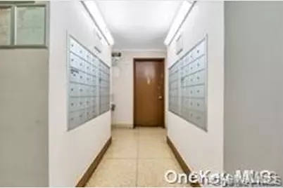 87-70 173rd Street #4N, Jamaica, NY 11432 - Photo 12