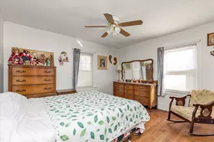 14 Russell St, Baldwin, NY 11510 - Photo 8