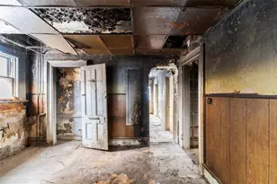 225 Dubois St, Newburgh, NY 12550 - Photo 18