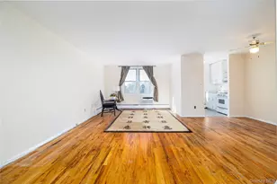 75 Noble St, Lynbrook, NY 11563 - Photo 14