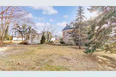 280 Wickham Avenue, Mattituck, NY 11952 - Photo 36