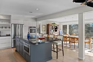 61 Seabreeze Ln, Amagansett, NY 11930 - Photo 6