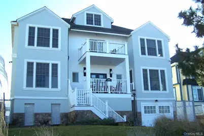 949B Dune, Westhampton Dunes, NY 11978 - Photo 2
