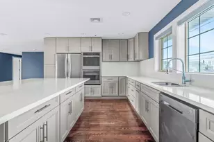 3570 Plover Pl, Seaford, NY 11783 - Photo 8