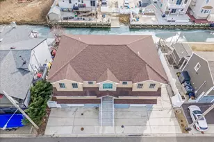 3570 Plover Pl, Seaford, NY 11783 - Photo 34