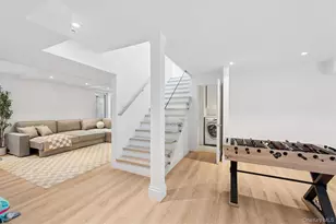 28 Canoe Place Rd, Hampton Bays, NY 11946 - Photo 24