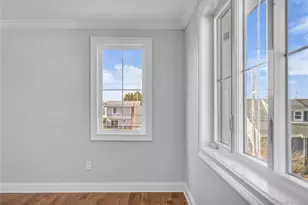 2437 Archer St, Seaford, NY 11783 - Photo 42