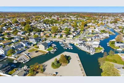 2437 Archer Street, Seaford, NY 11783 - Photo 12