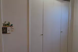 196-54 67th Ave, Fresh Meadows, NY 11365 - Photo 8