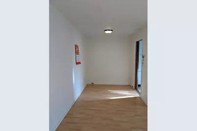 196-54 67 Avenue #2, Fresh Meadows, NY 11365 - Photo 4