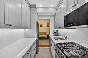 824 Palmer, Bronxville, NY 10708 - Photo 22