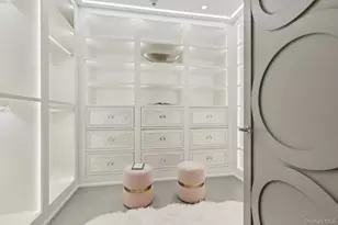 5 Renaissance Square, White Plains, NY 10601 - Photo 14