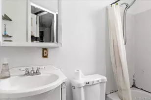110-31 15th Ave, College Point, NY 11356 - Photo 22
