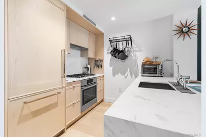 37-14 34th Street #N3E, Long Island City, NY 11101 - Photo 4