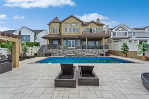 319 Harbor Dr, Long Beach, NY 11561 - Photo 4