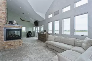 319 Harbor Dr, Long Beach, NY 11561 - Photo 18