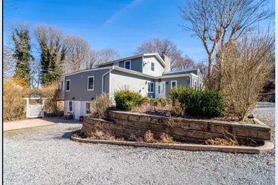 64 Fairview Avenue, Montauk, NY 11954 - Photo 10