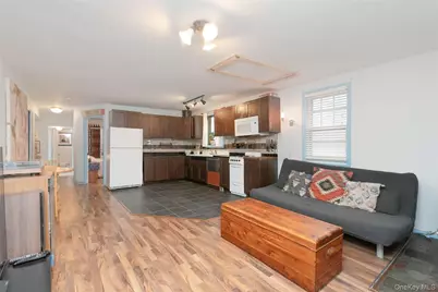 68 Tier Street, Bronx, NY 10464 - Photo 4