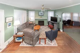 690 Minnieford Ave, Bronx, NY 10464 - Photo 16