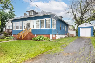 690 Minnieford Avenue, Bronx, NY 10464 - Photo 1