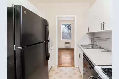 679 W 239th Street #1C, Bronx, NY 10463 - Photo 8