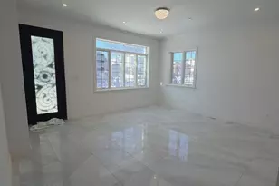 71-37 166th St, Fresh Meadows, NY 11354 - Photo 4