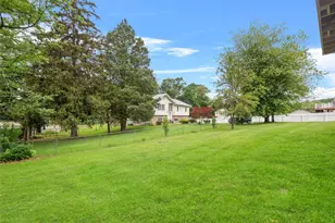 215 Old Haverstraw Rd, Congers, NY 10920 - Photo 20