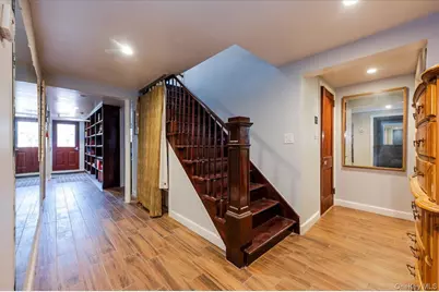 211 Laurelton Boulevard, Long Beach, NY 11561 - Photo 32