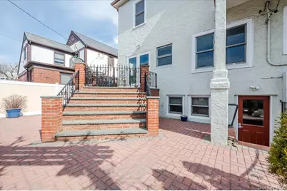 211 Laurelton Boulevard, Long Beach, NY 11561 - Photo 44