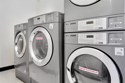 152-18 Union Turnpike #5 G, Flushing, NY 11367 - Photo 22