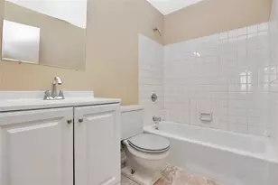 152-18 Union Tpke, Flushing, NY 11367 - Photo 16