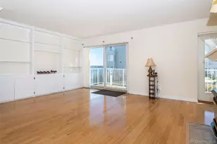 12 Windward Ln, Bronx, NY 10464 - Photo 10