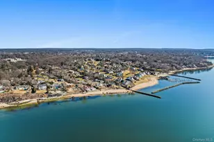 28 Whitney Cir, Glen Cove, NY 11542 - Photo 30