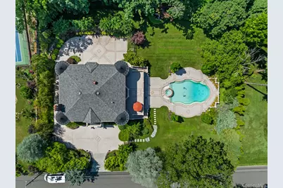 28 Whitney Circle, Glen Cove, NY 11542 - Photo 40